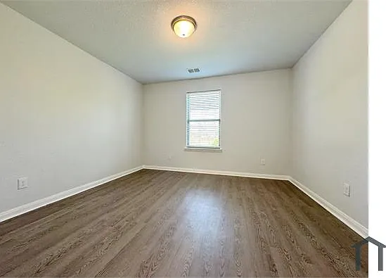 2950 Parker Rd — Photo 16