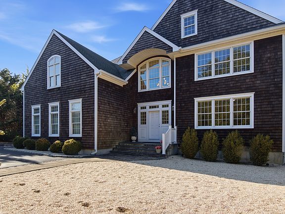 3rd image of 69 Old Depot Rd