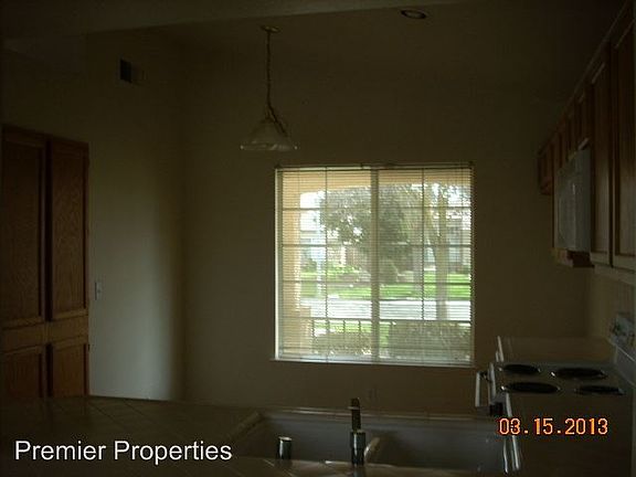 3rd image of 2378 E Goshen Ave