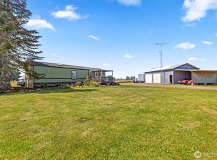 8902 Telegraph Rd, Sumas, WA 98295