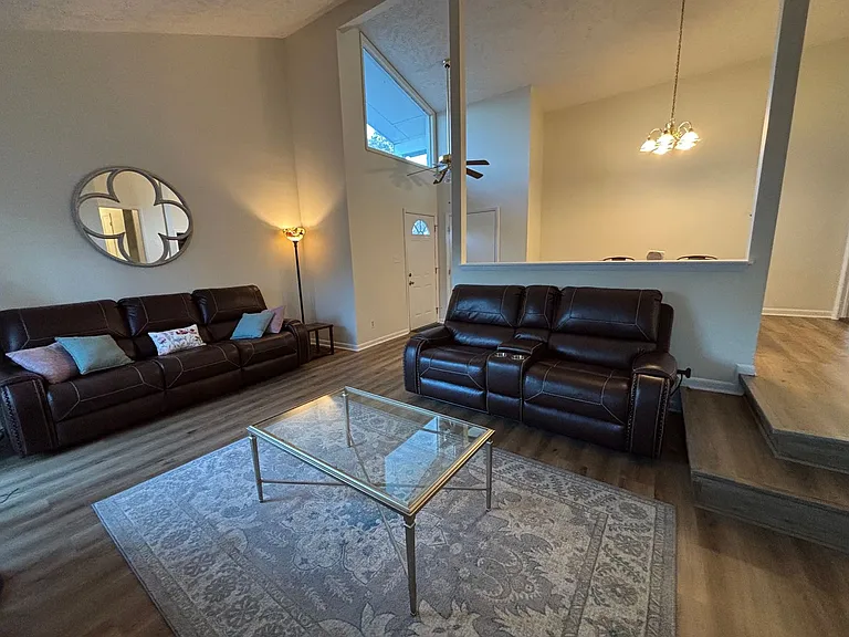 2012 Lakemeadow Dr — Photo 35