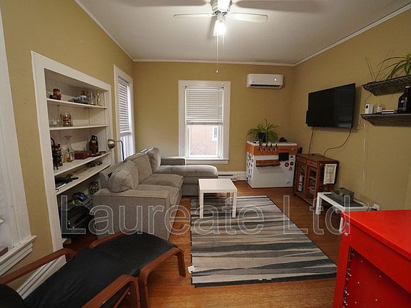 4th image of 1152 N Emerson St APT 1