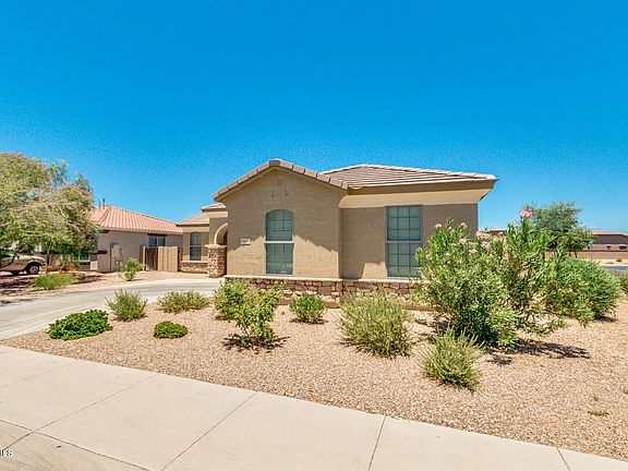 3rd image of 16012 W Cocopah St