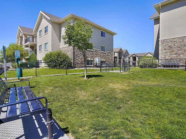 Villas at Riverside — Photo 11