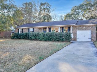 15 Rice Dr, Charleston, SC 29407