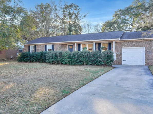15 Rice Dr, Charleston, SC 29407