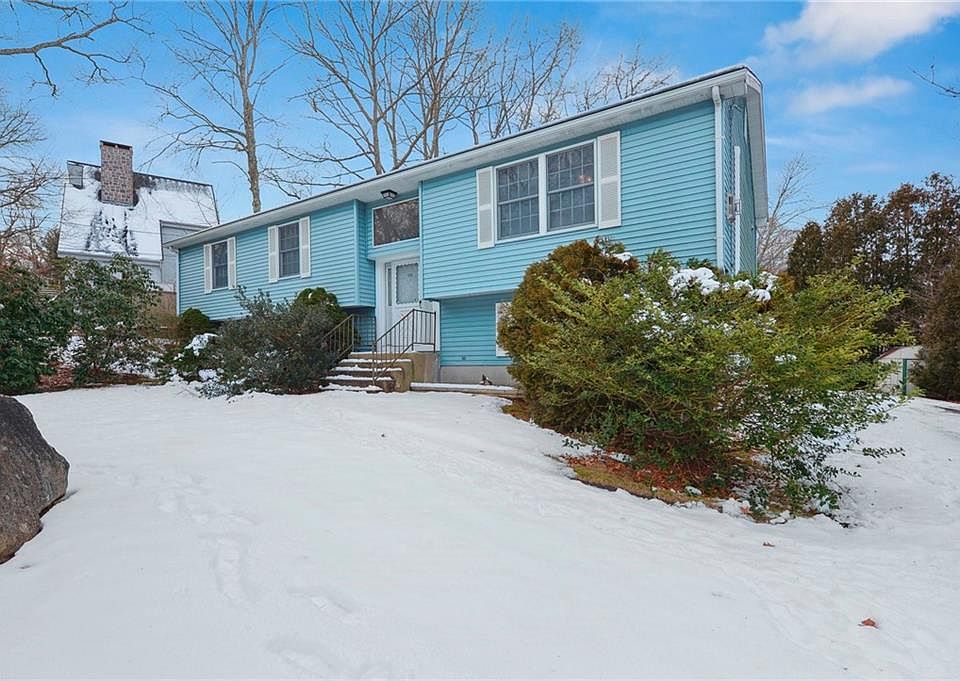 150 Winnapaug Rd, Westerly, RI 02891 Zillow
