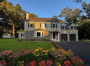 2125 Shepard Ave, Hamden, CT 06518