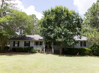 55 Fox Hunt Rd, Douglas, GA 31535