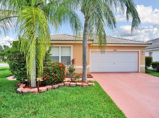 20893 NW 19th St, Hollywood, FL 33029
