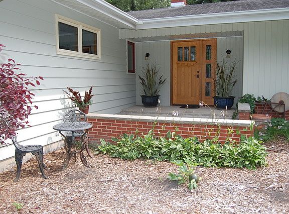 2nd image of 27W611 South Ln