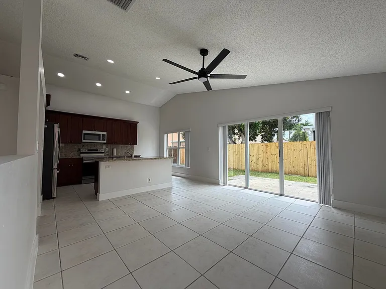 3386 Treasure Ln — Photo 27