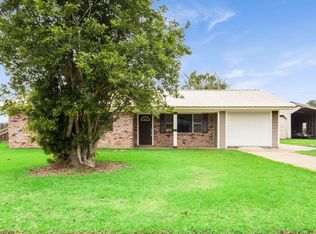 215 N Hibiscus St, Opelousas, LA 70570