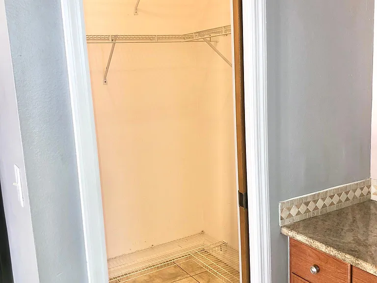 8231 Matthew Dr — Photo 12