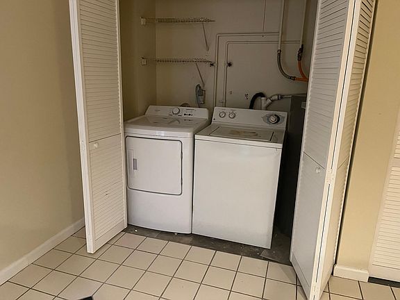 4th image of 660 N 33rd St Floor 2