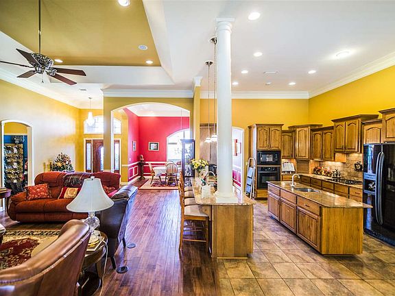 4th image of this home