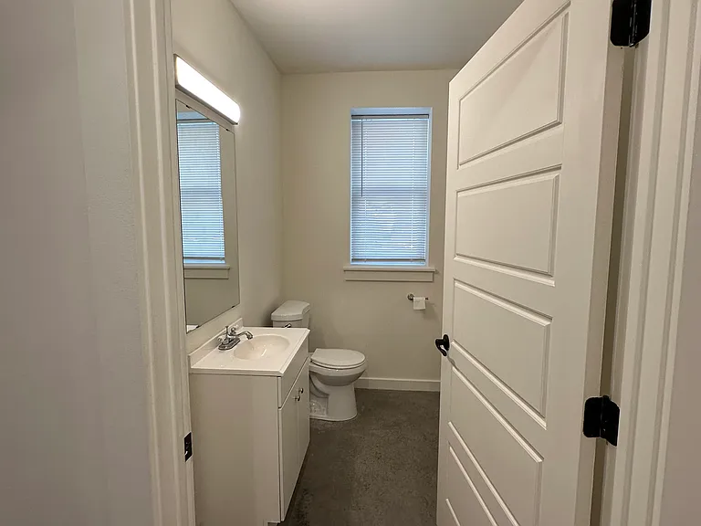 Woodruff Apartments — Photo 14