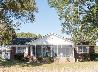 438 Firetower Rd, Elizabeth City, NC 27909
