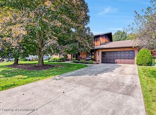 104 Kingsley Blvd, Peckville, PA 18452