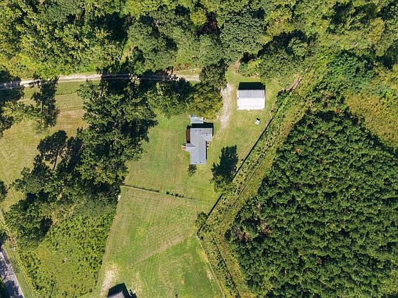 4th image of 630 Southerland Rd