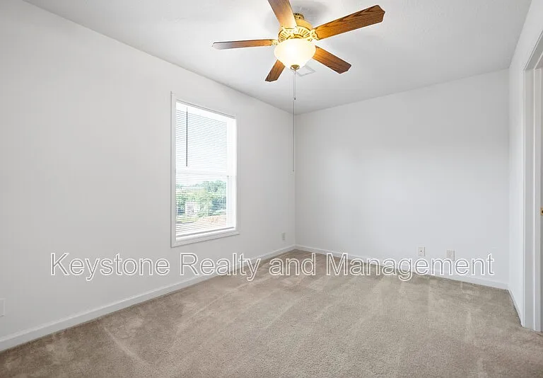 512 Peachers Ridge Rd #2B — Photo 12