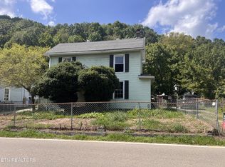 410 Creek St, Rocky Top, TN 37769