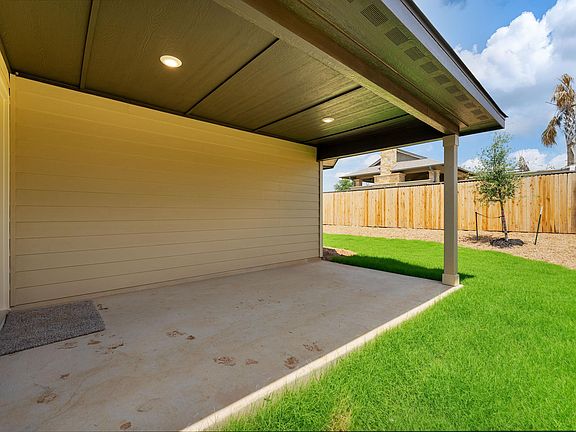3rd image of 3112 Gorge Way