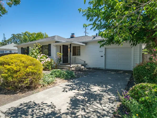 2820 Village Side Drive, Santa Rosa, CA 95405