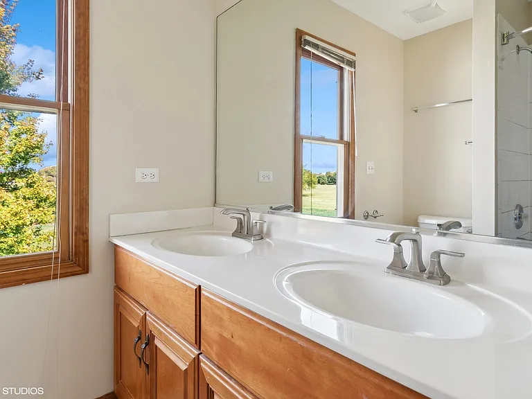2327 Flat Rock Ct — Photo 21
