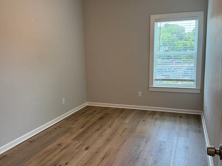 214 Kenwood Rd #1 — Photo 15
