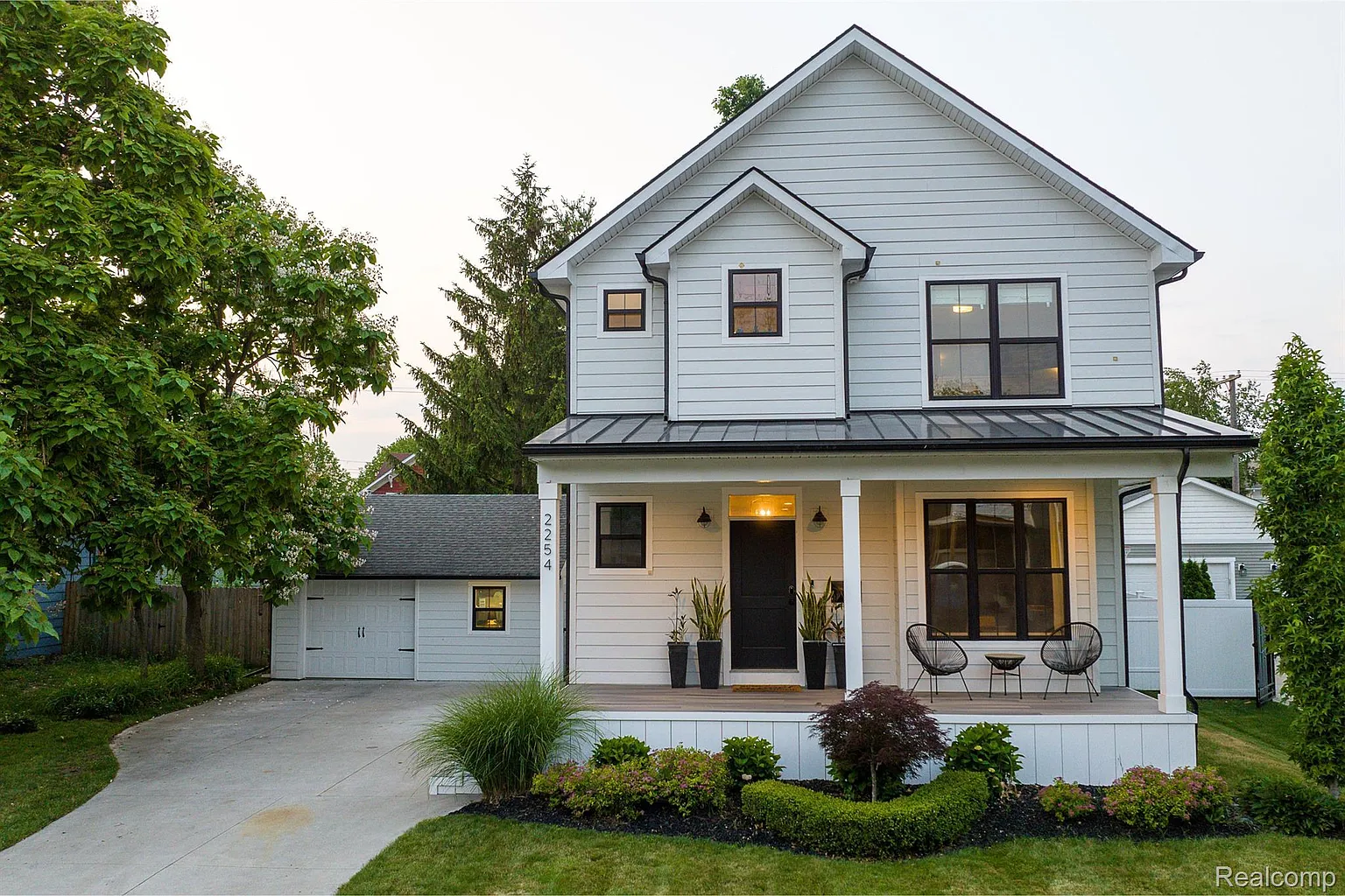 2254 Earlmont Rd photo 1