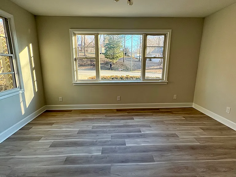 1041 Montgomery St #1041 — Photo 13
