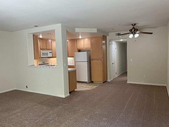 3rd image of 1815 Sheri Ann Cir