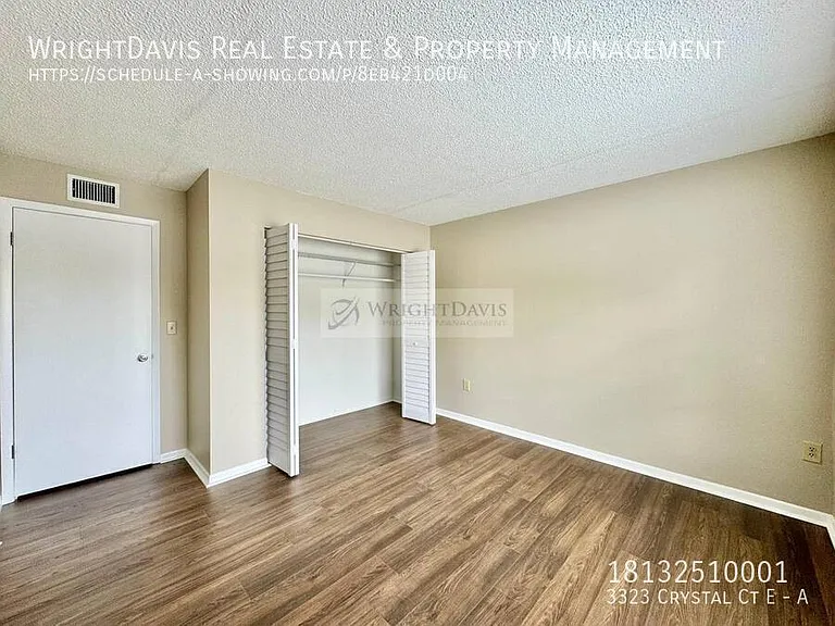 3323 Crystal Ct E #A — Photo 17