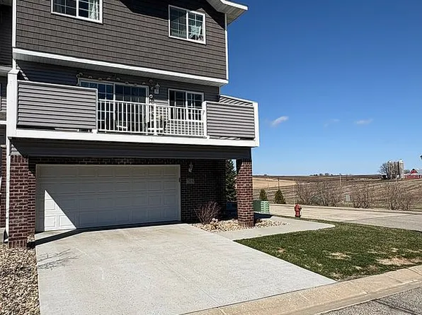 705 Shardlow Pl NE, Byron, MN 55920