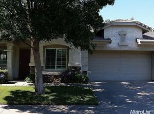 9459 Windrunner Ln, Elk Grove, CA 95758