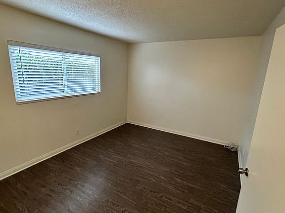 3rd image of 305 N Signal St APT 3