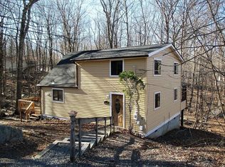 3420 Crestwood Dr, East Stroudsburg, PA