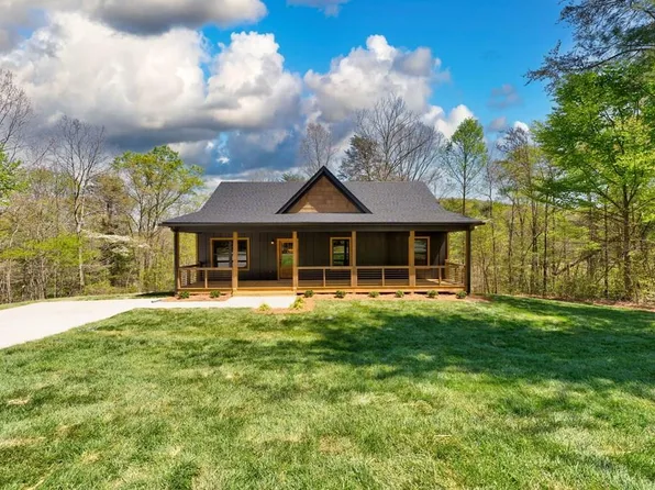 167 Meadow View Ct, Ellijay, GA 30536