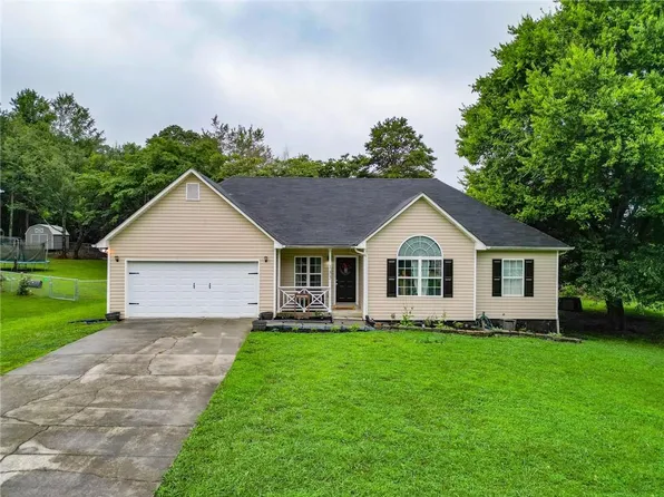 133 Single Tree Dr SE, Calhoun, GA 30701