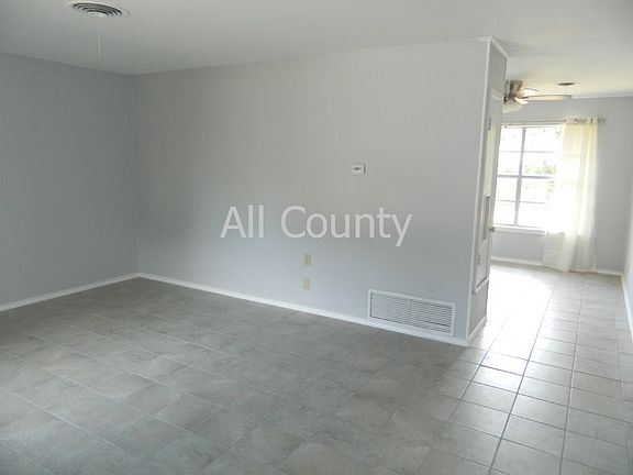 3rd image of 7523 Bronco Ln