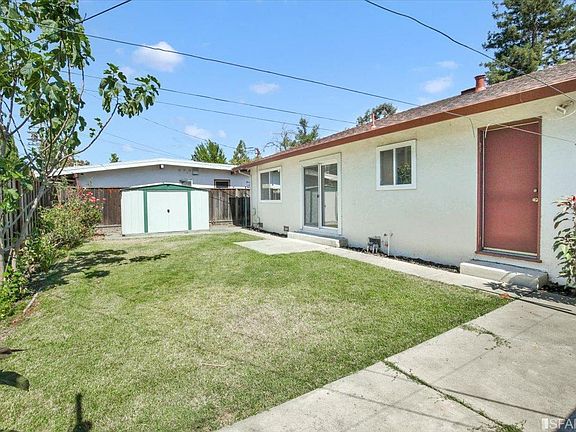 4th image of 3018 McKinley Dr