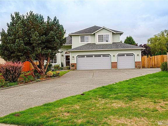 2nd image of 5322 138th Pl NE