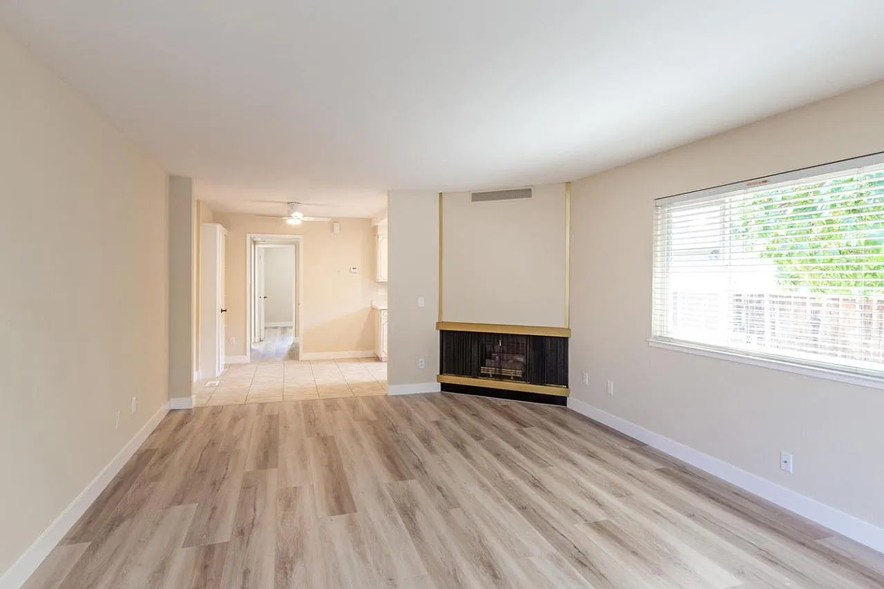 Opal Dr, San Jose — Photo 3