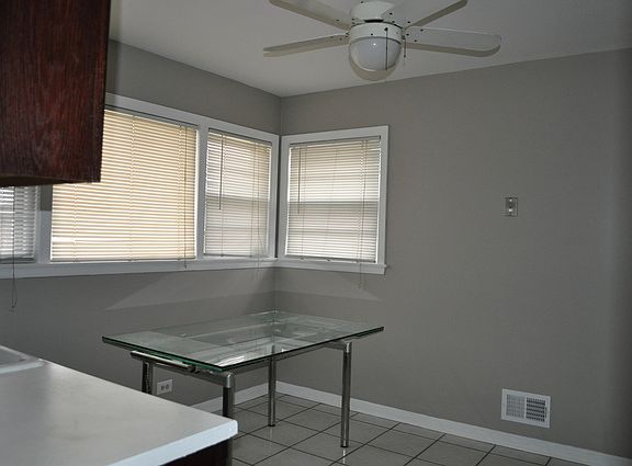 5th image of 10066 La Crosse Ave
