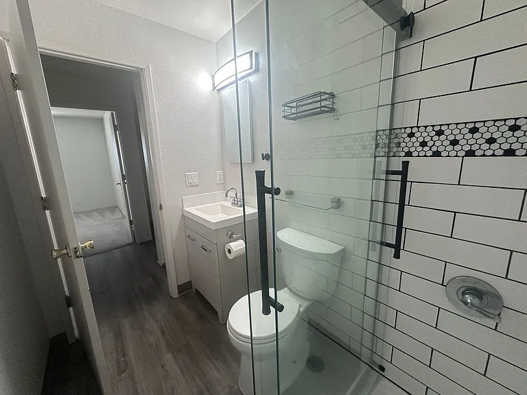 N0574 — Photo 13
