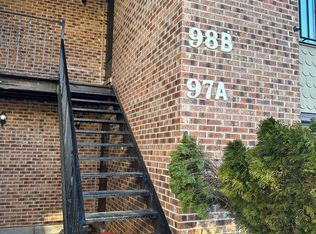 98 Red Cedar Ct, Mount Laurel, NJ