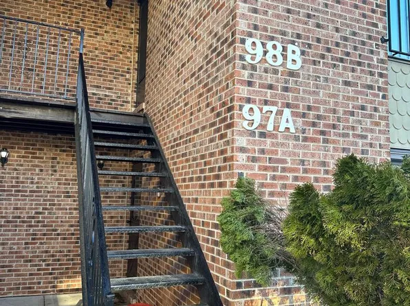 98 Red Cedar Ct, Mount Laurel, NJ 08054