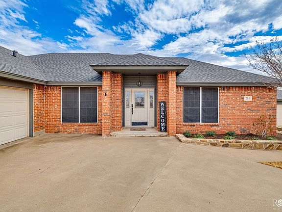 5th image of 214 Burlington Rd