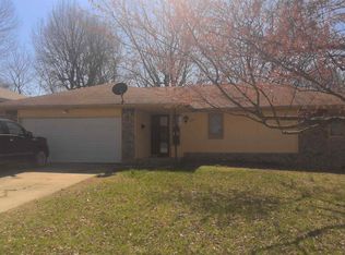 1334 E Nora St, Springfield, MO 65803